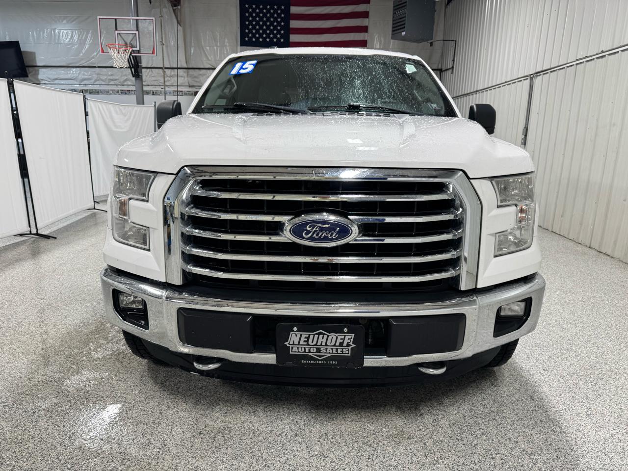 Ford F-150 4WD SuperCrew 145" XLT 2015
