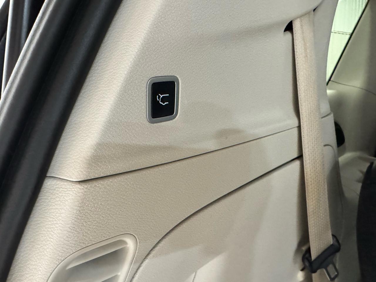 Chrysler Pacifica Touring L FWD 2019