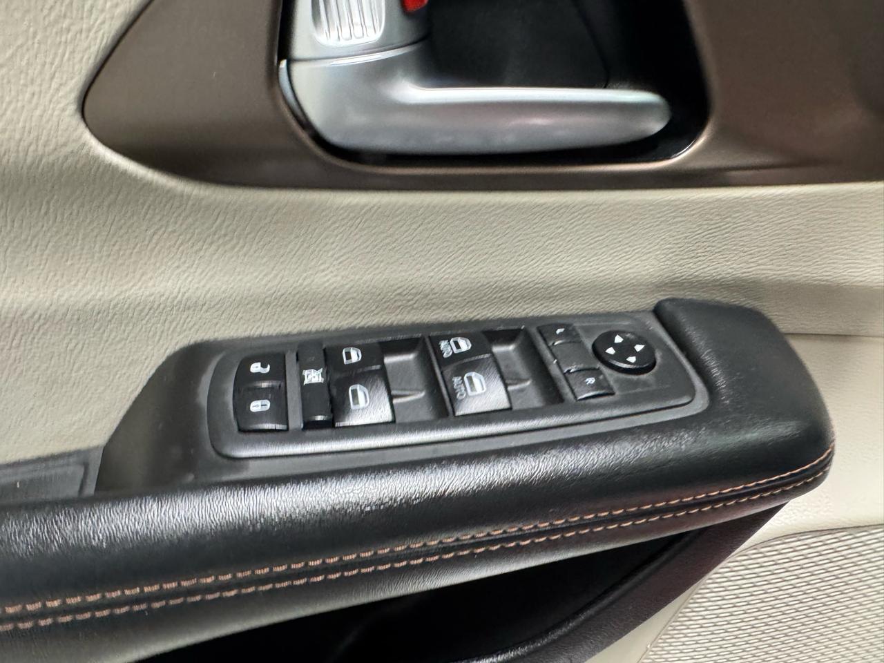 Chrysler Pacifica Touring L FWD 2019