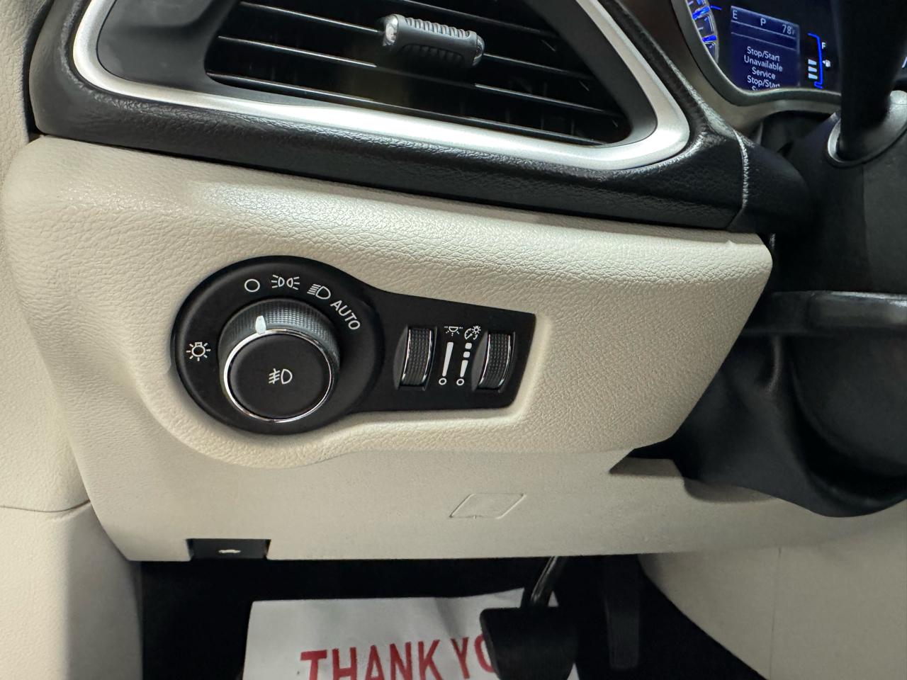 Chrysler Pacifica Touring L FWD 2019