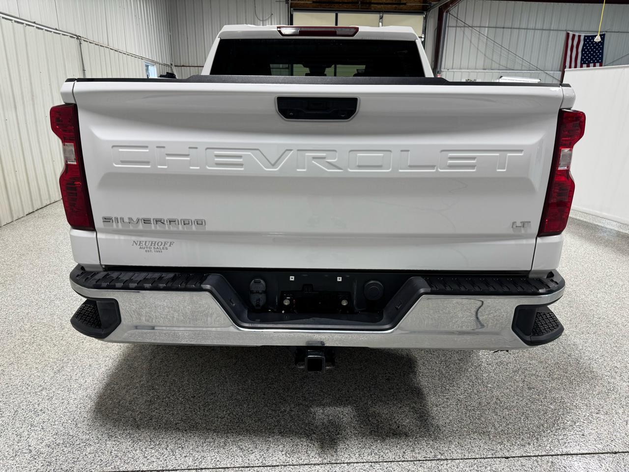 Chevrolet Silverado 1500 4WD Crew Cab 147" LT w/1LT 2023