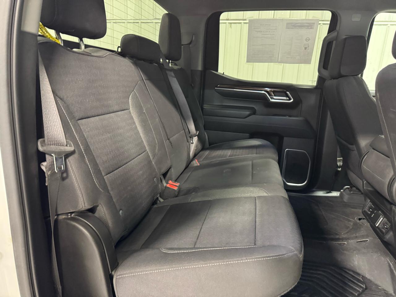 Chevrolet Silverado 1500 4WD Crew Cab 147" LT w/1LT 2023