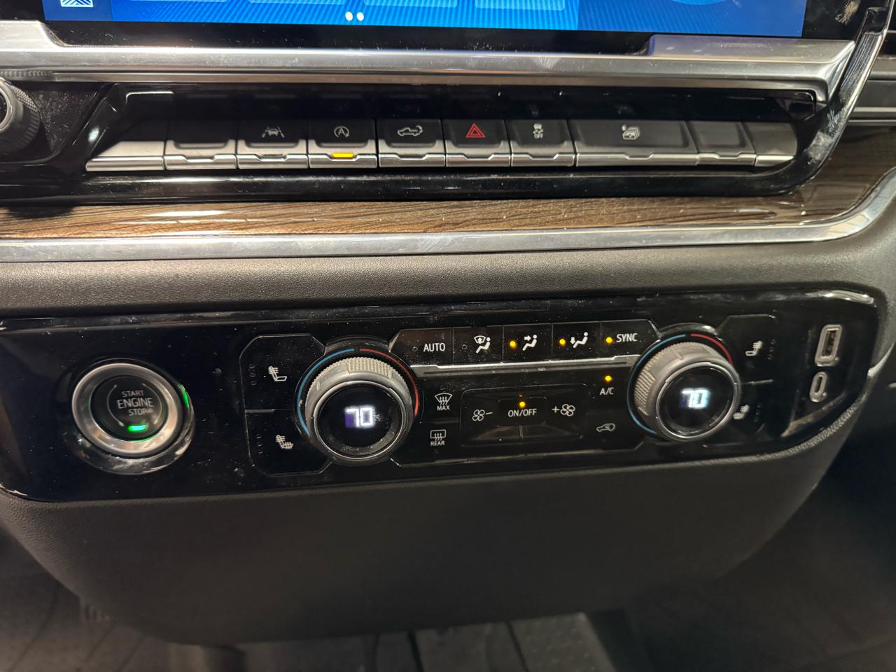 Chevrolet Silverado 1500 4WD Crew Cab 147" LT w/1LT 2023