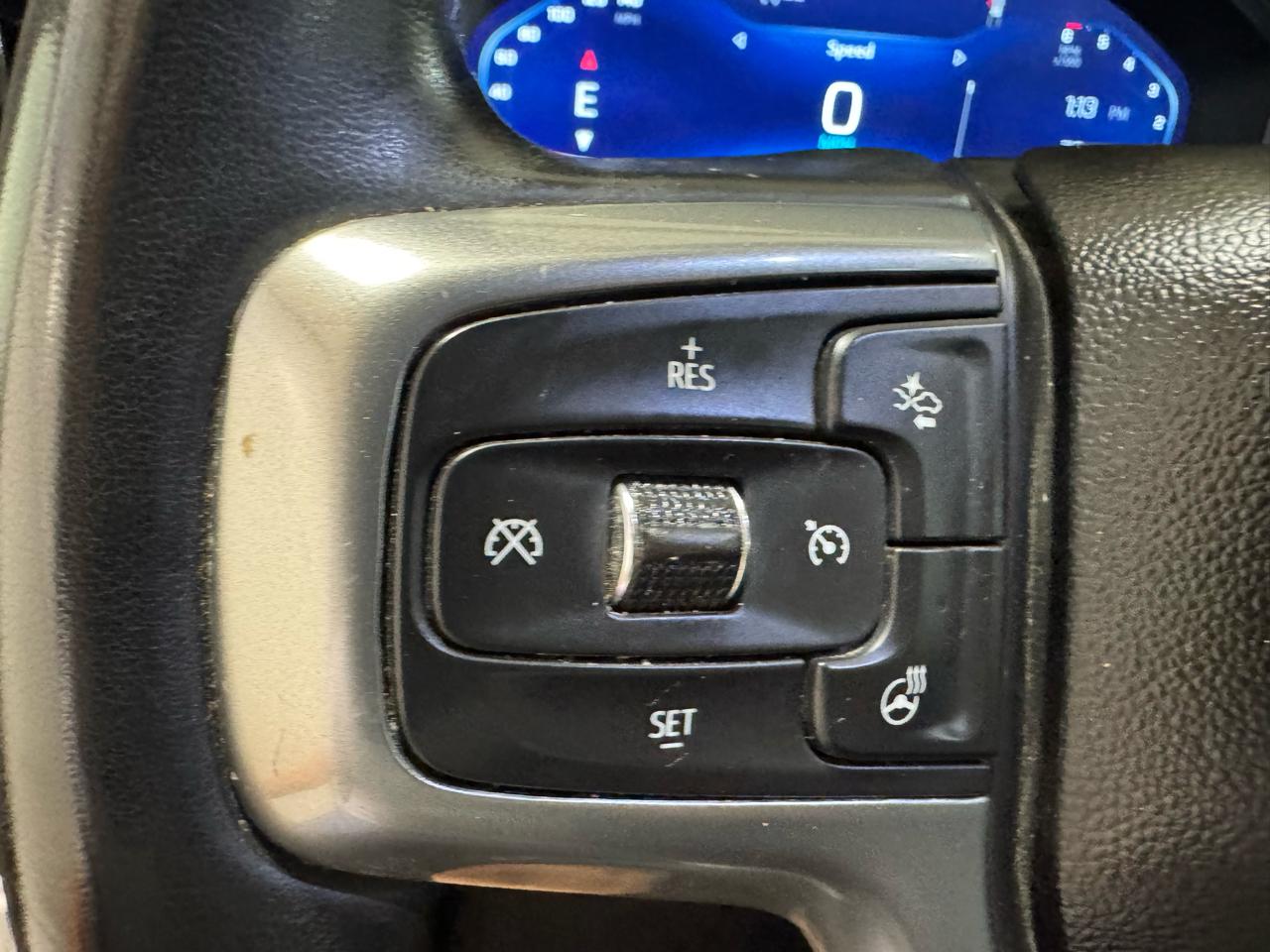 Chevrolet Silverado 1500 4WD Crew Cab 147" LT w/1LT 2023