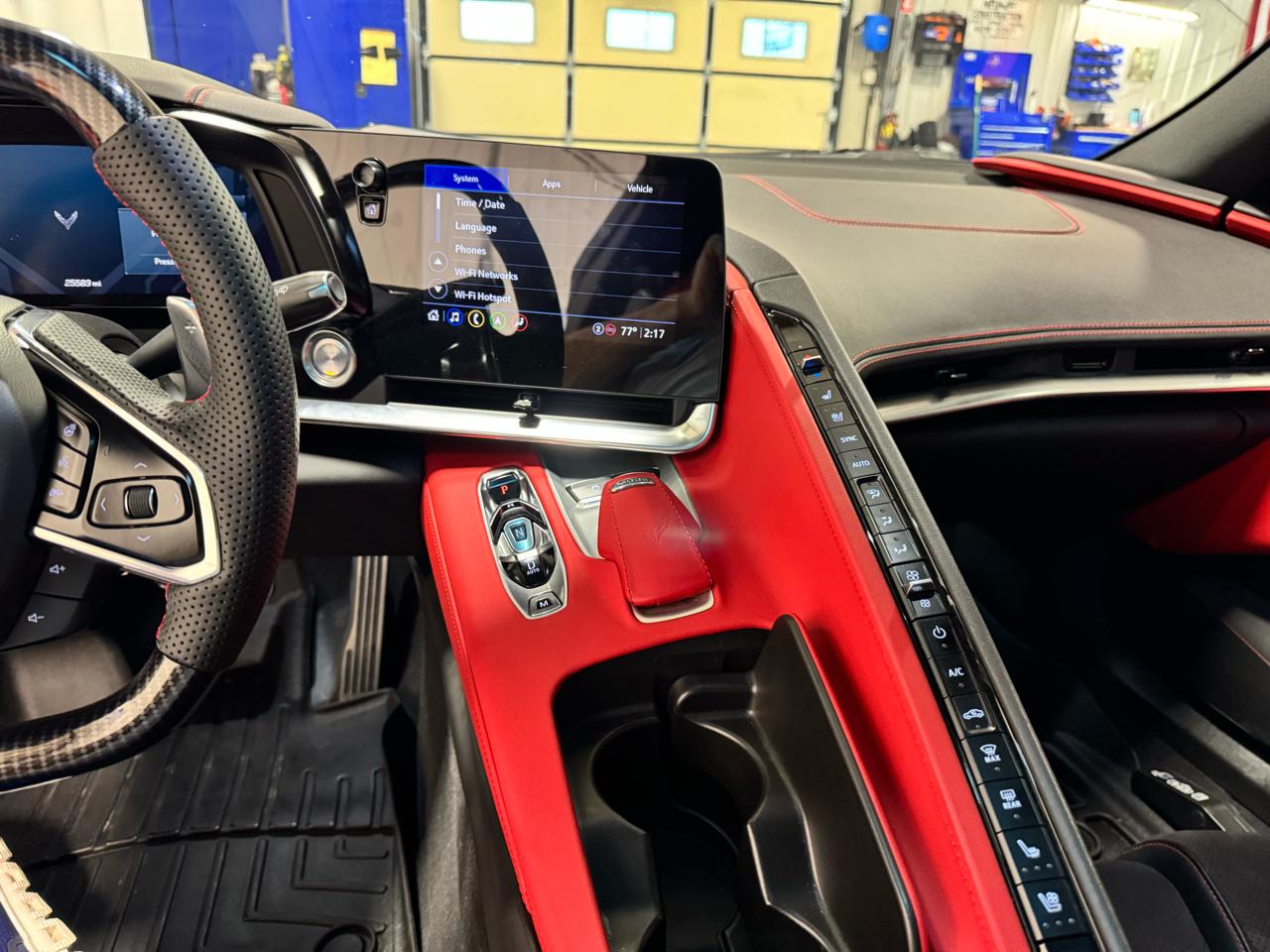 Chevrolet Corvette 2dr Stingray Cpe w/2LT 2021