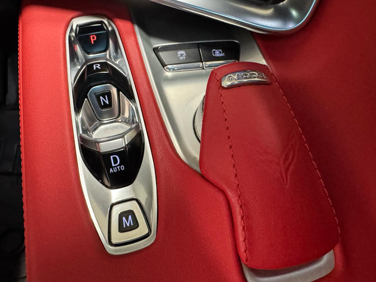 Chevrolet Corvette 2dr Stingray Cpe w/2LT 2021