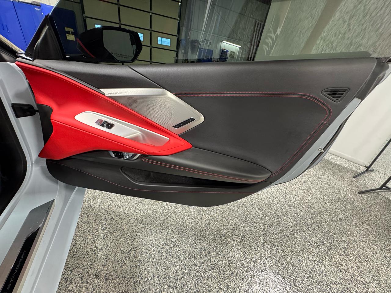 Chevrolet Corvette 2dr Stingray Cpe w/2LT 2021