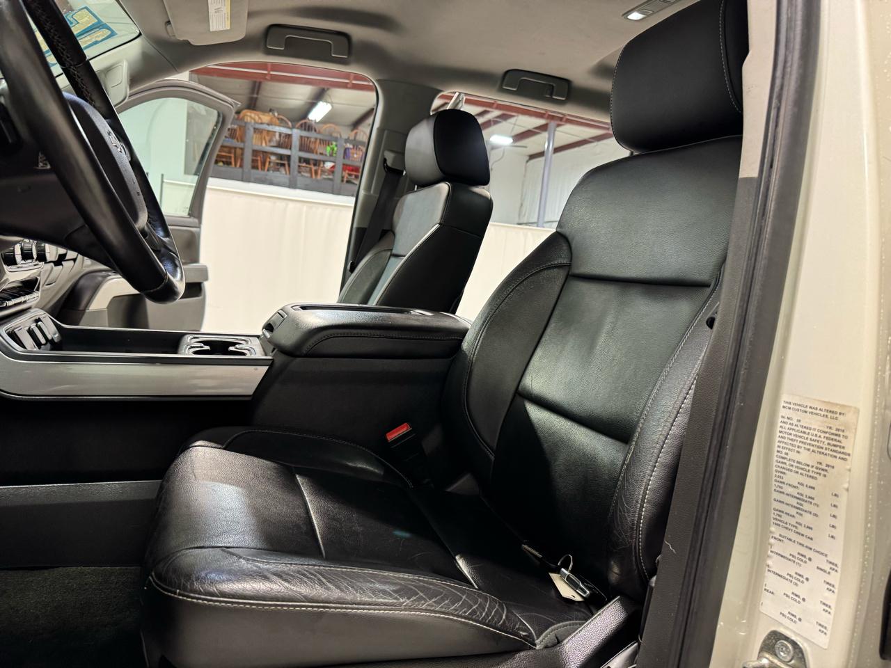 Chevrolet Silverado 1500 4WD Crew Cab 143.5" LTZ w/2LZ 2015