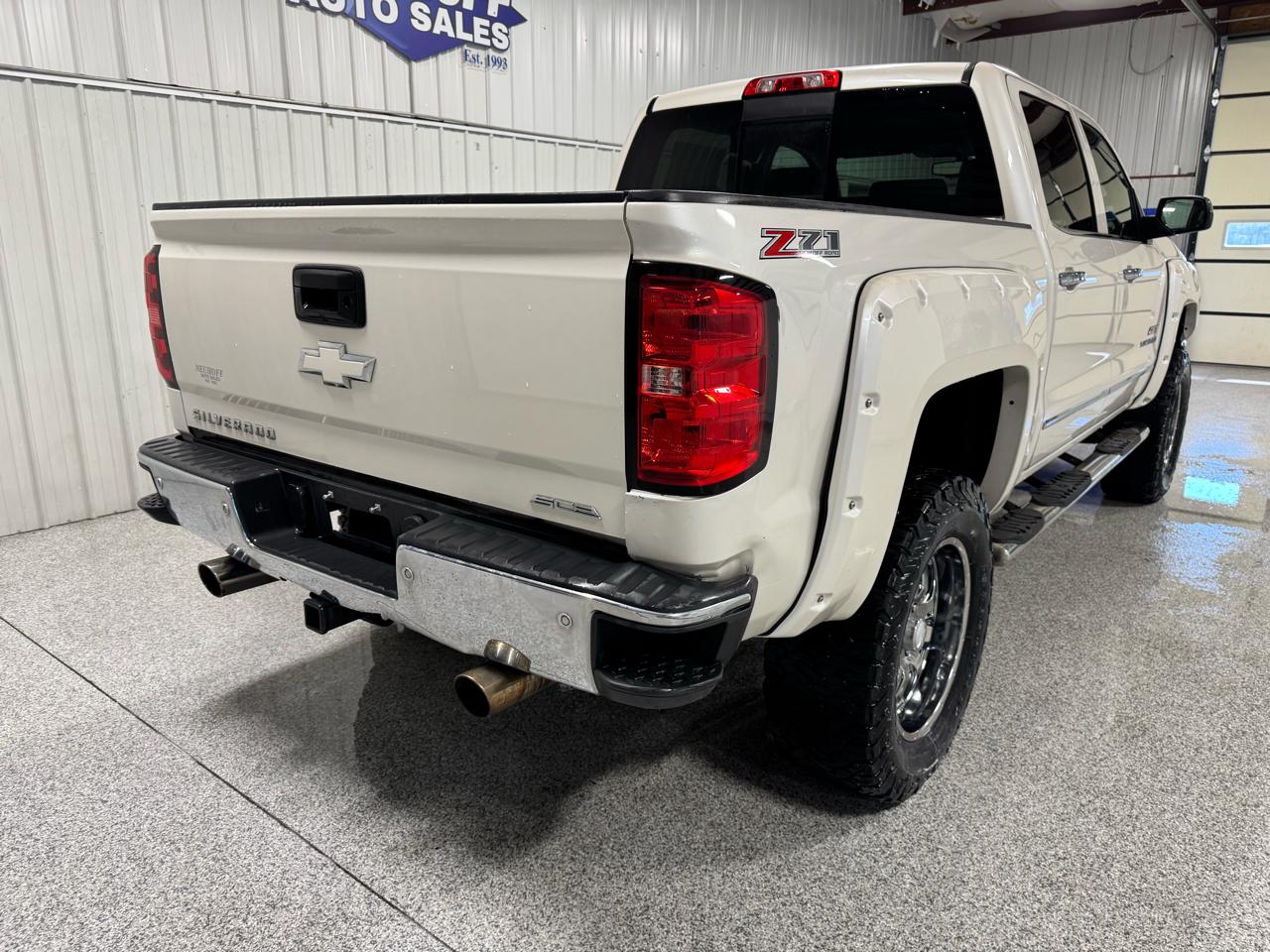 Chevrolet Silverado 1500 4WD Crew Cab 143.5" LTZ w/2LZ 2015