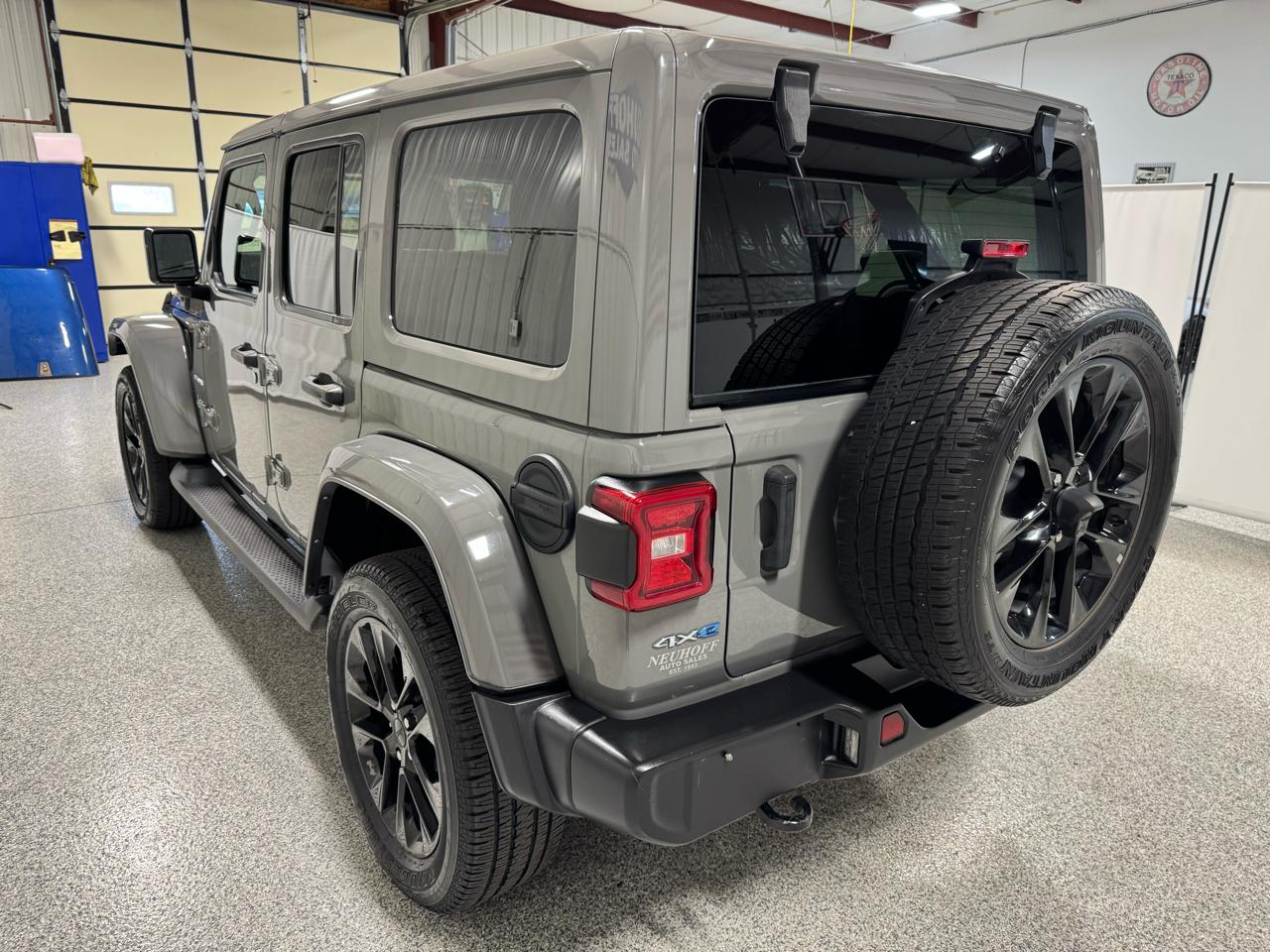 Jeep Wrangler 4xe Unlimited Sahara 4x4 2021