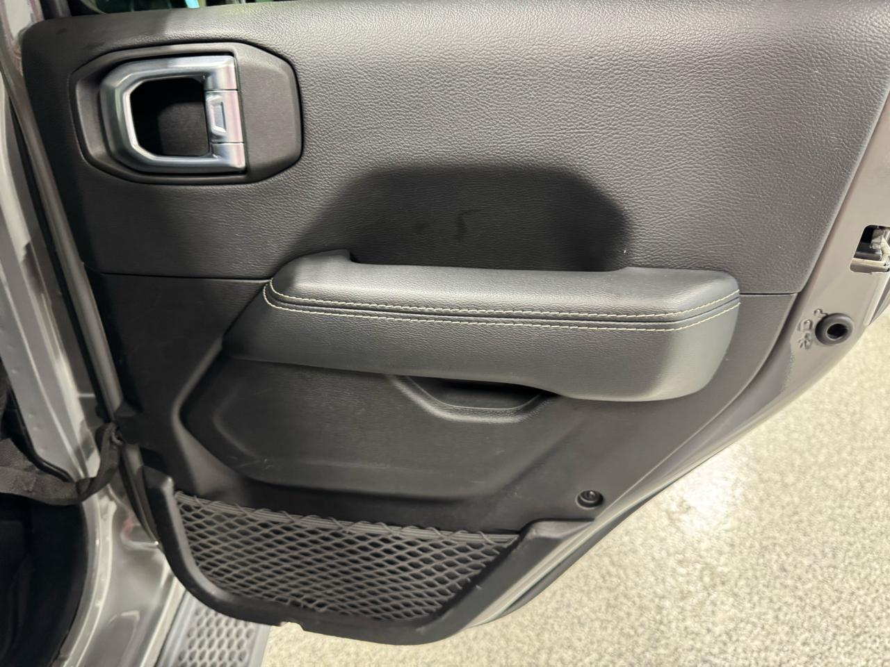 Jeep Wrangler 4xe Unlimited Sahara 4x4 2021