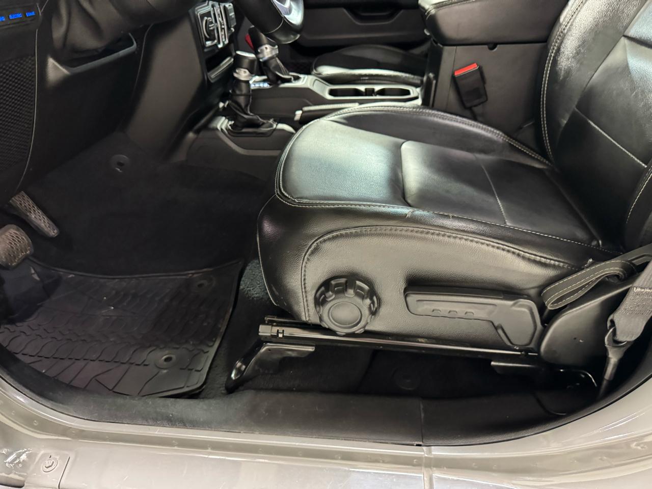 Jeep Wrangler 4xe Unlimited Sahara 4x4 2021