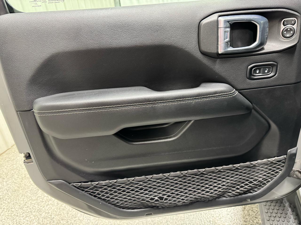 Jeep Wrangler 4xe Unlimited Sahara 4x4 2021