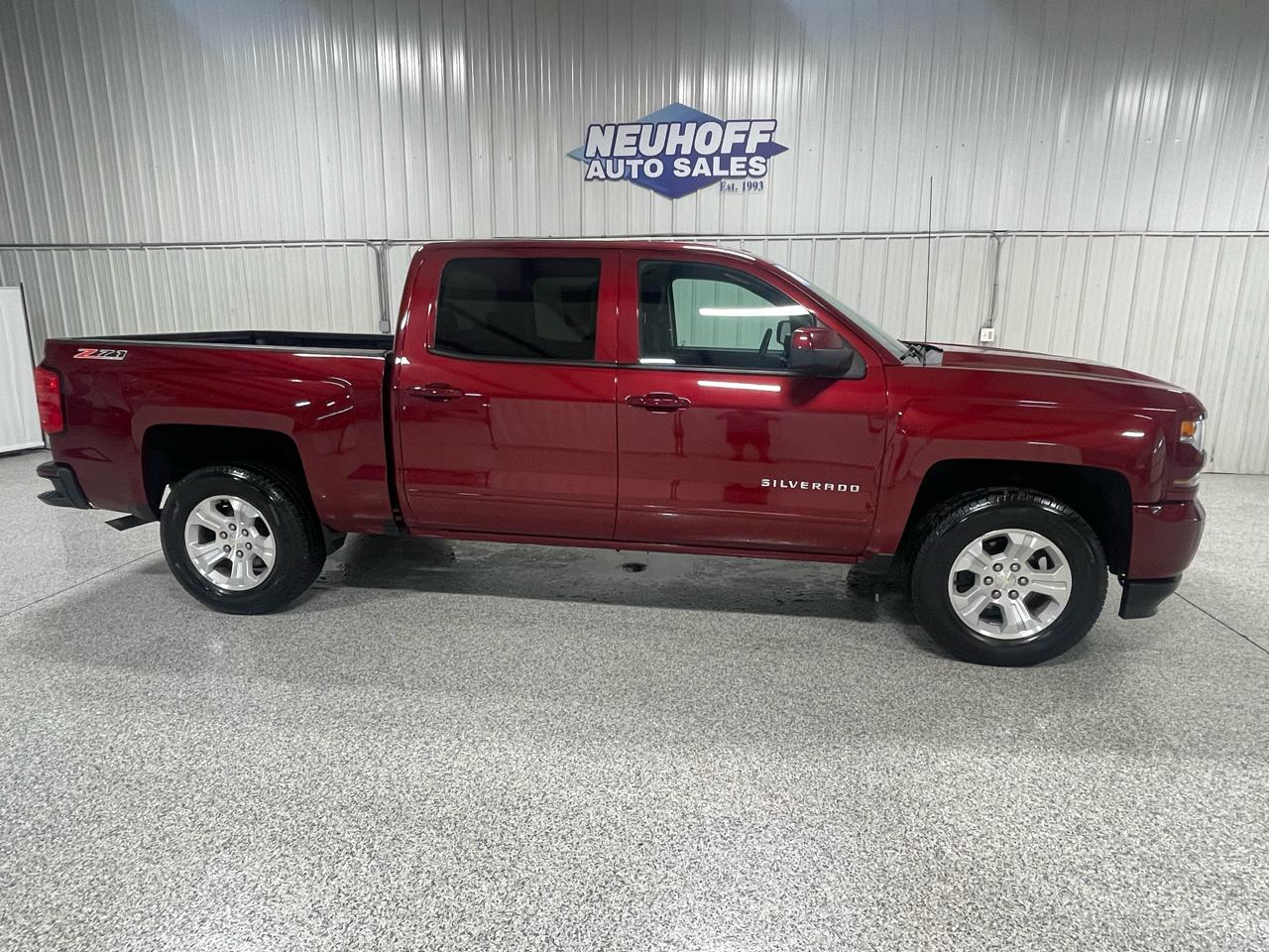 2016 Chevrolet Silverado 1500 4WD Crew Cab 143.5" LT w/2LT
