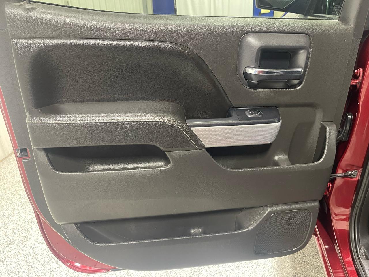 Chevrolet Silverado 1500 4WD Crew Cab 143.5" LT w/2LT 2016