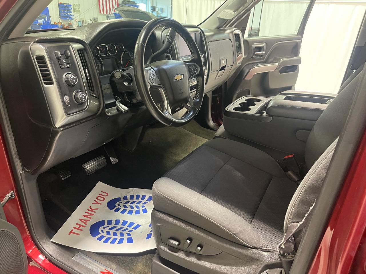 Chevrolet Silverado 1500 4WD Crew Cab 143.5" LT w/2LT 2016