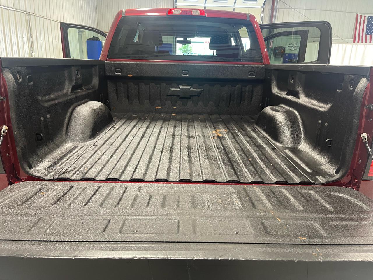 Chevrolet Silverado 1500 4WD Crew Cab 143.5" LT w/2LT 2016