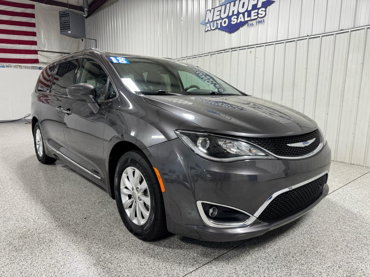 Chrysler Pacifica Touring L Plus FWD 2018