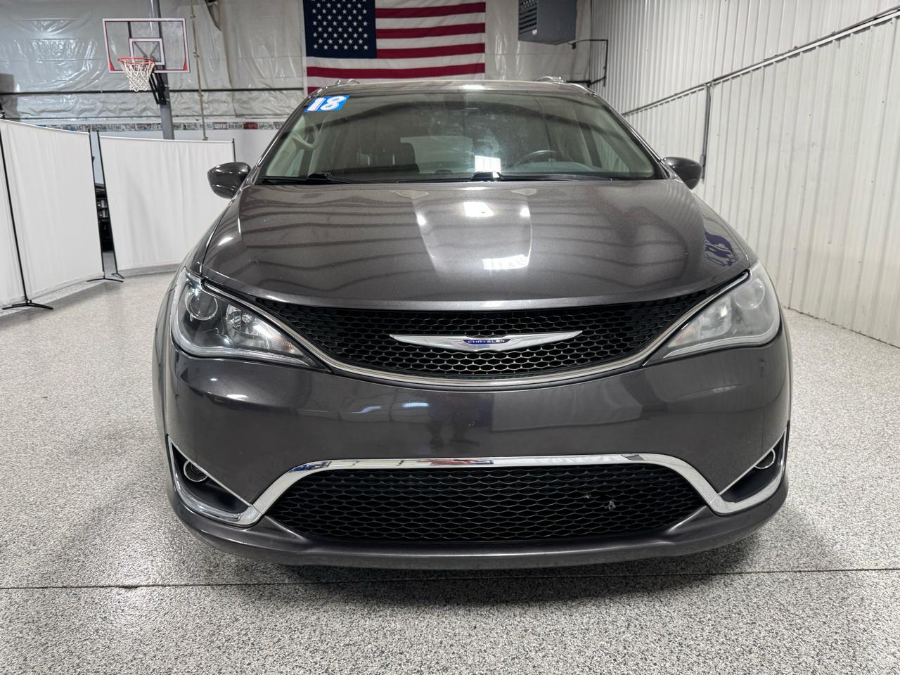 Chrysler Pacifica Touring L Plus FWD 2018