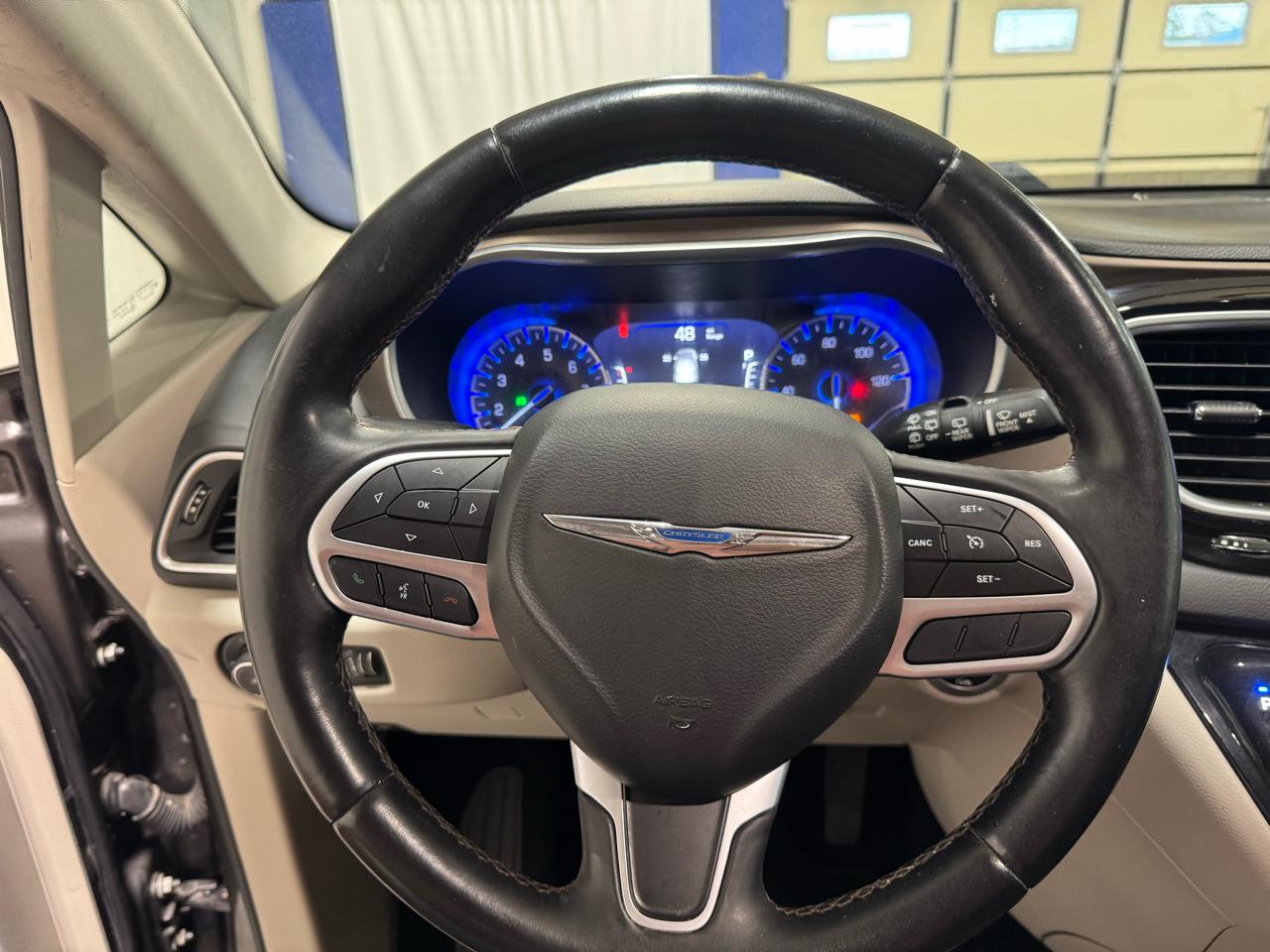 Chrysler Pacifica Touring L Plus FWD 2018