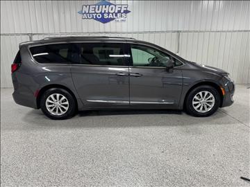 2018 Chrysler Pacifica Touring L Plus FWD