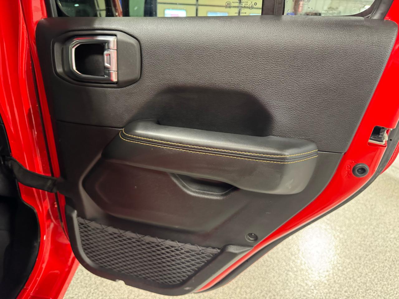 Jeep Wrangler 4xe Sahara 4x4 2025