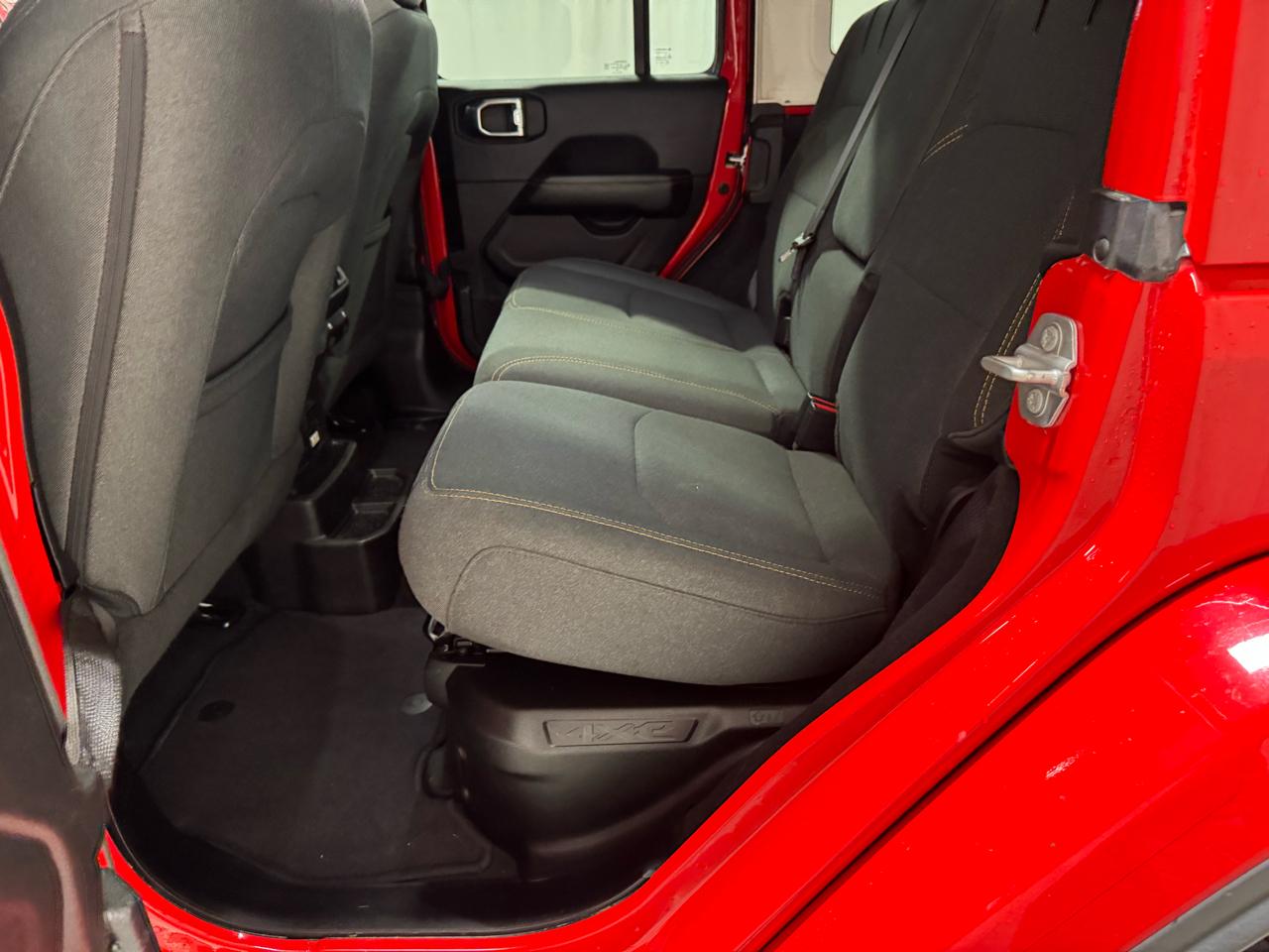 Jeep Wrangler 4xe Sahara 4x4 2025