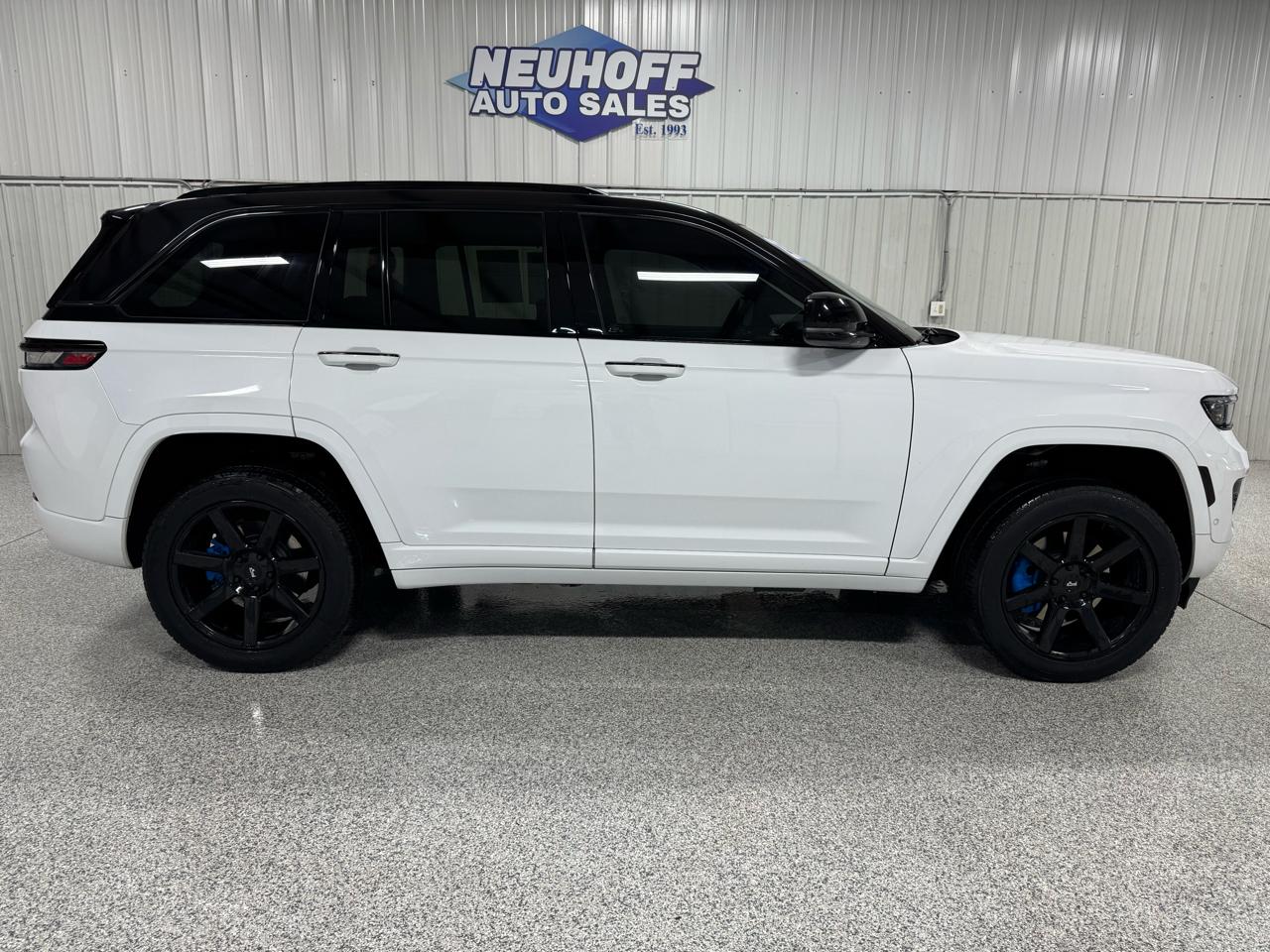 2023 Jeep Grand Cherokee 4xe Overland 4x4