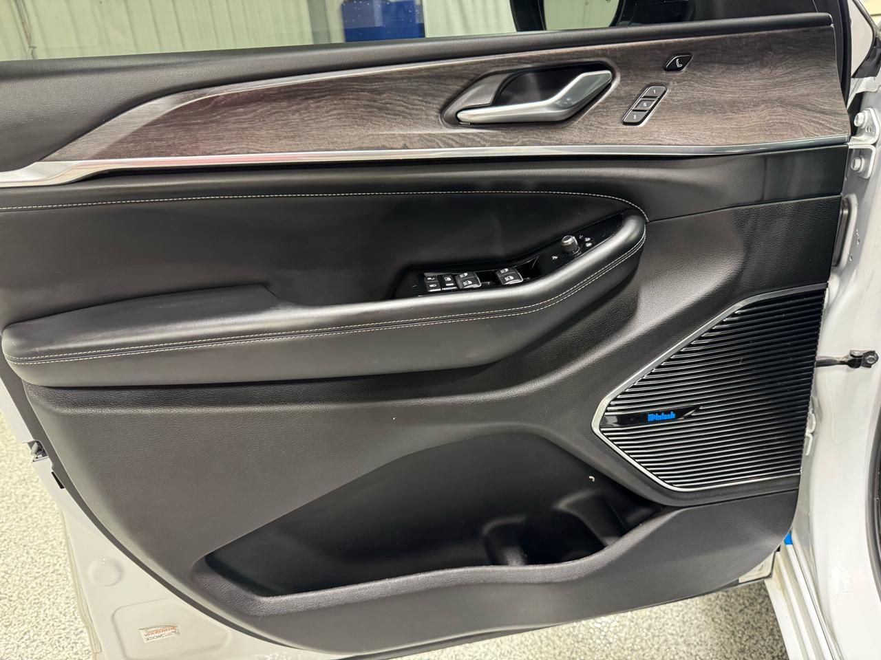 Jeep Grand Cherokee 4xe Overland 4x4 2023