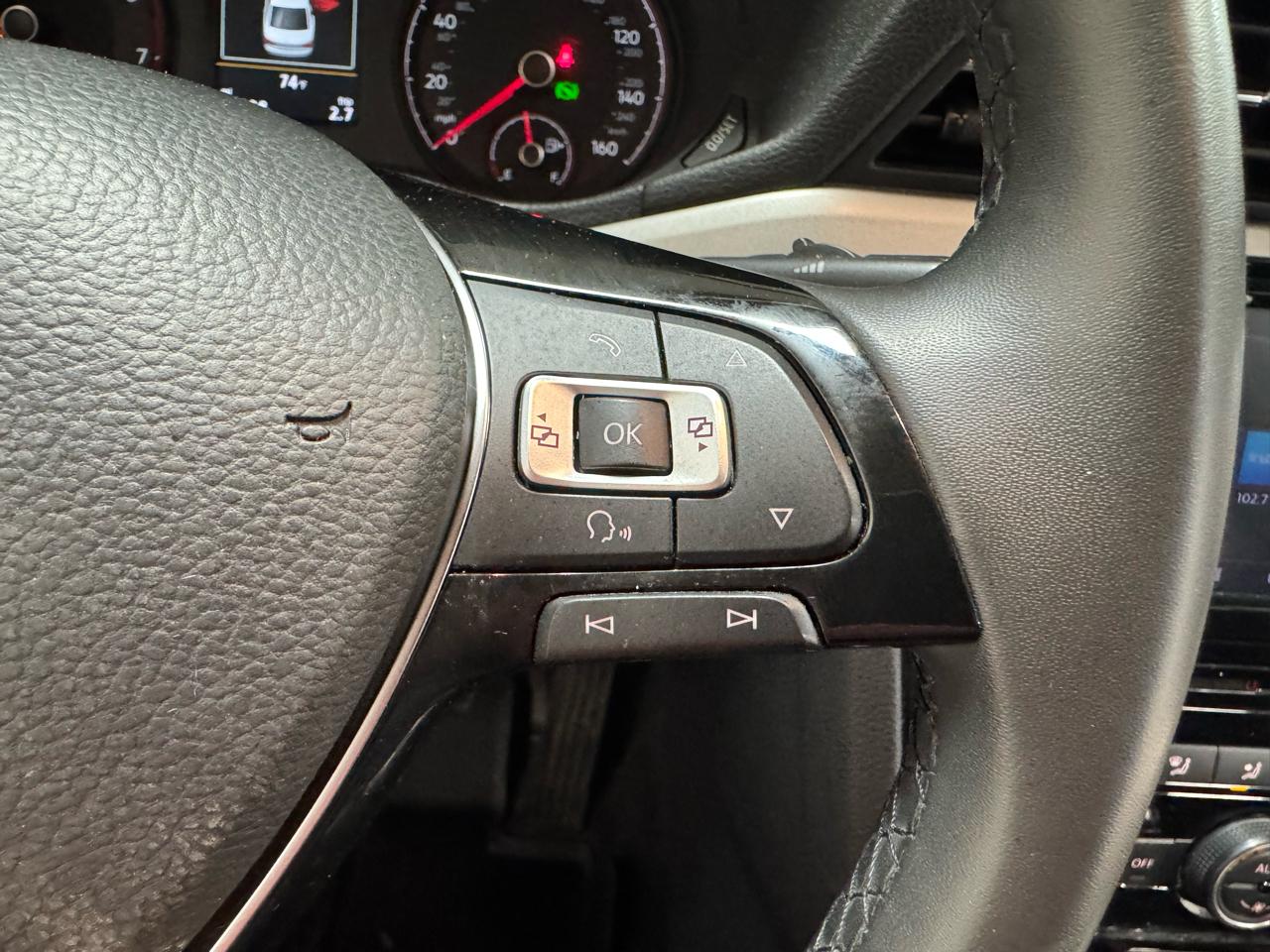 Volkswagen Passat 2.0T SE Auto 2022