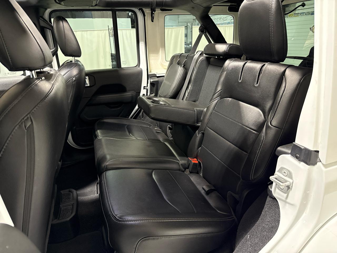 Jeep Wrangler 4xe Unlimited Sahara 4x4 2021