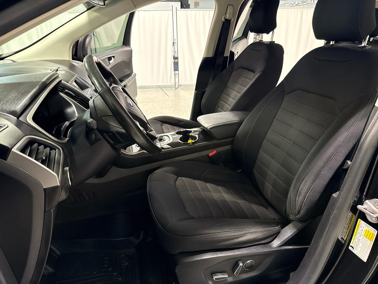 Ford Edge 4dr SEL FWD 2015