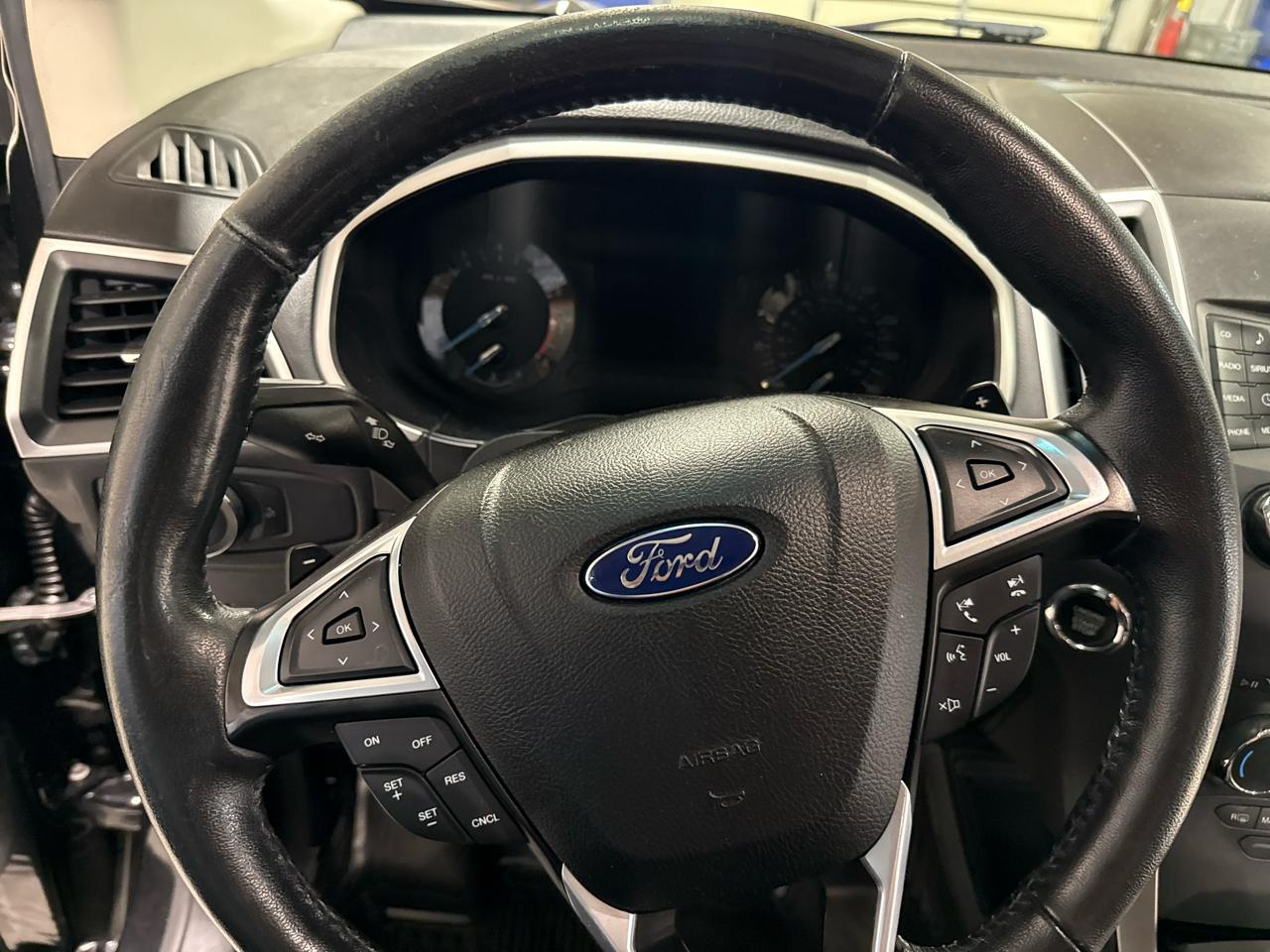 Ford Edge 4dr SEL FWD 2015