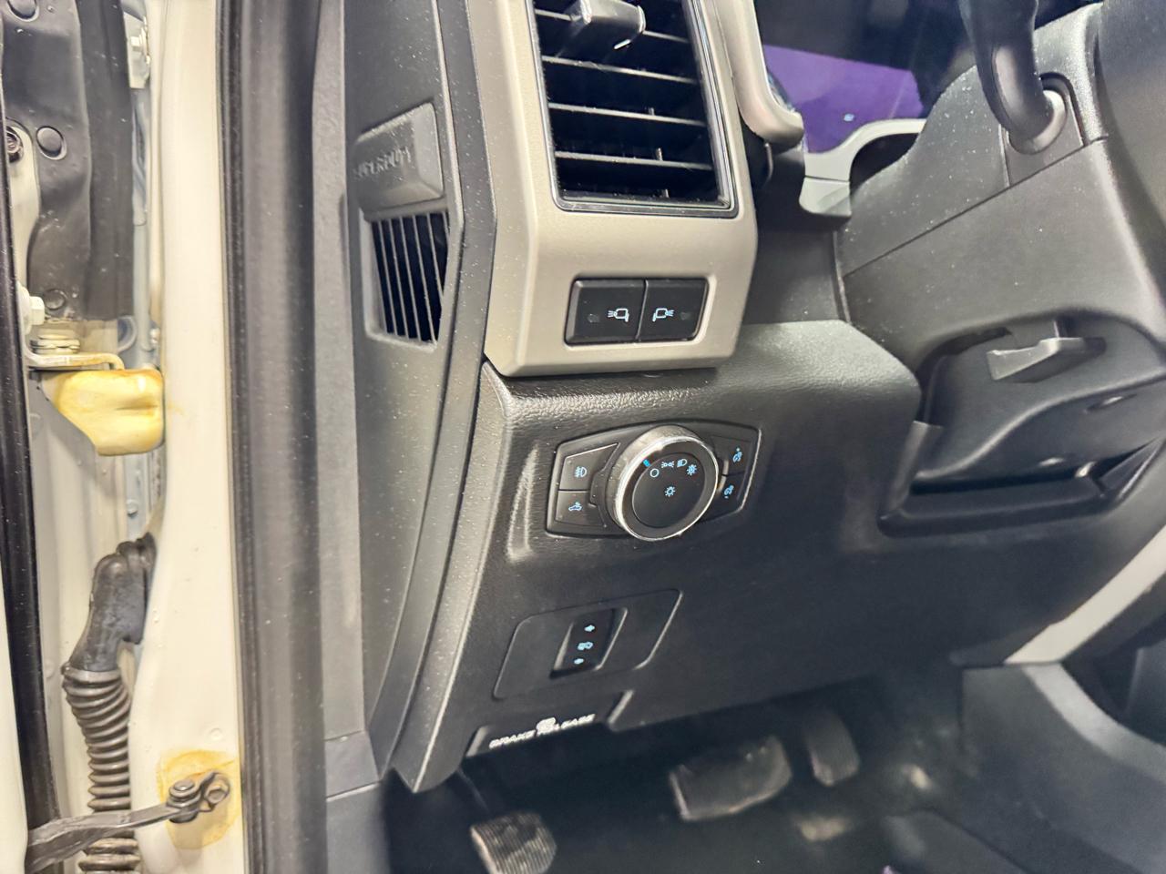 Ford Super Duty F-250 SRW Lariat 4WD Crew Cab 6.75' Box 2021