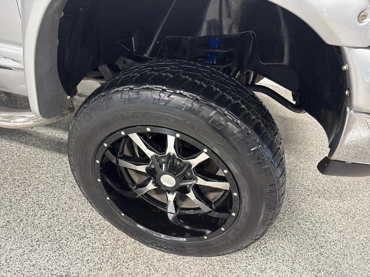 Dodge Ram 2500 4WD Quad Cab 140.5" SLT 2008