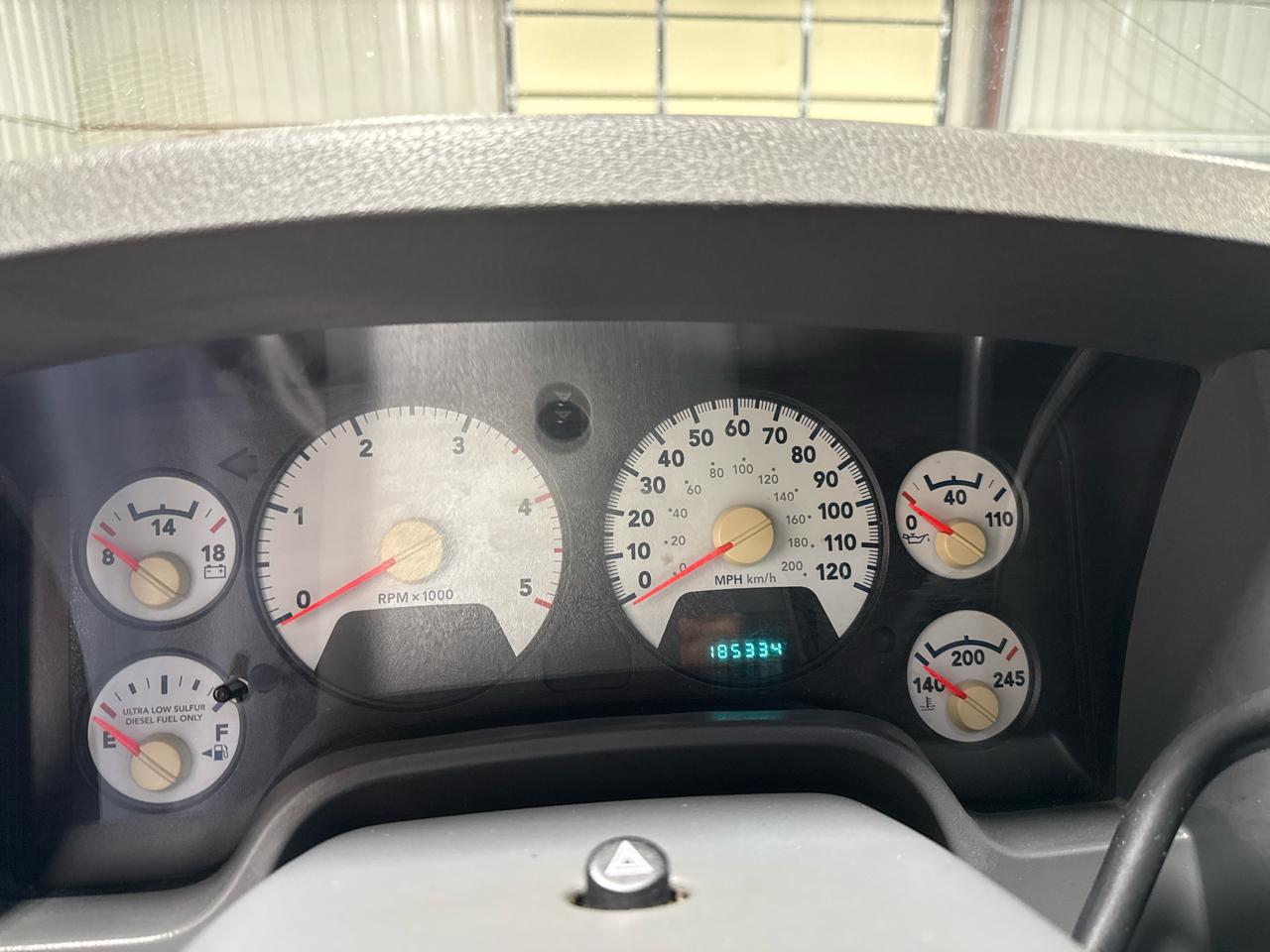 Dodge Ram 2500 4WD Quad Cab 140.5" SLT 2008