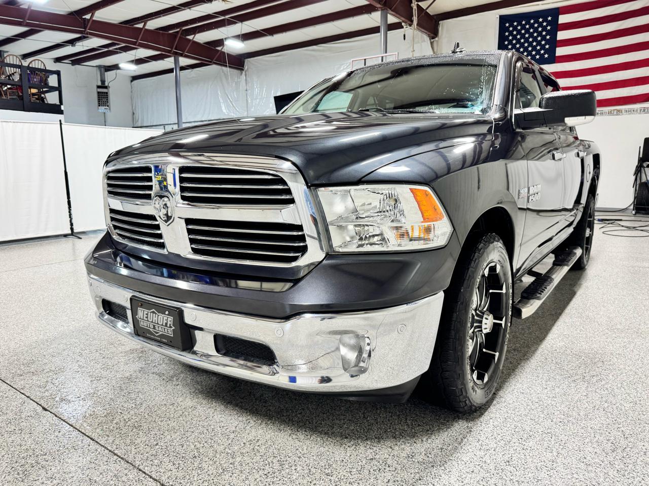 RAM 1500 Big Horn 4x4 Crew Cab 5'7" Box 2018
