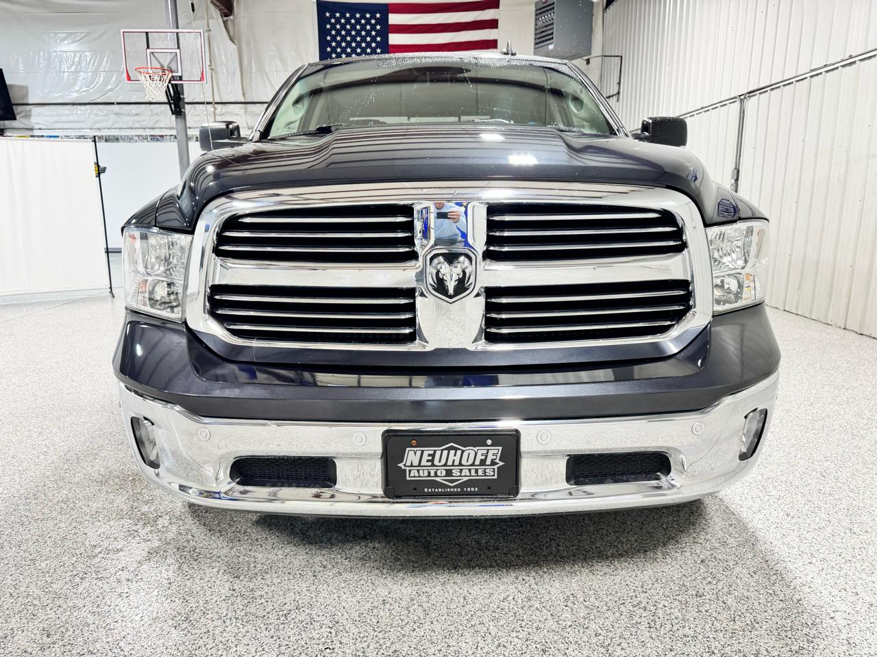 RAM 1500 Big Horn 4x4 Crew Cab 5'7" Box 2018