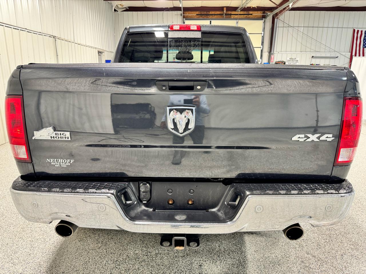 RAM 1500 Big Horn 4x4 Crew Cab 5'7" Box 2018
