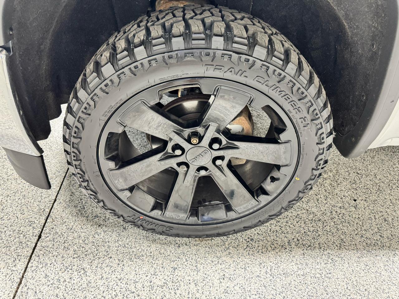 GMC Sierra 1500 4WD Double Cab 143.5" SLE 2018