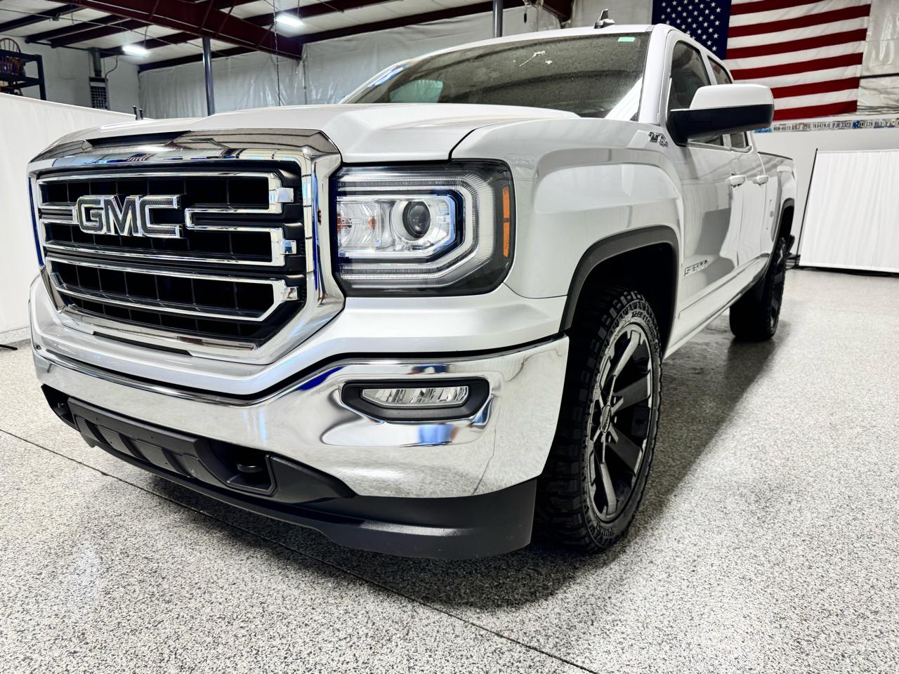 GMC Sierra 1500 4WD Double Cab 143.5" SLE 2018