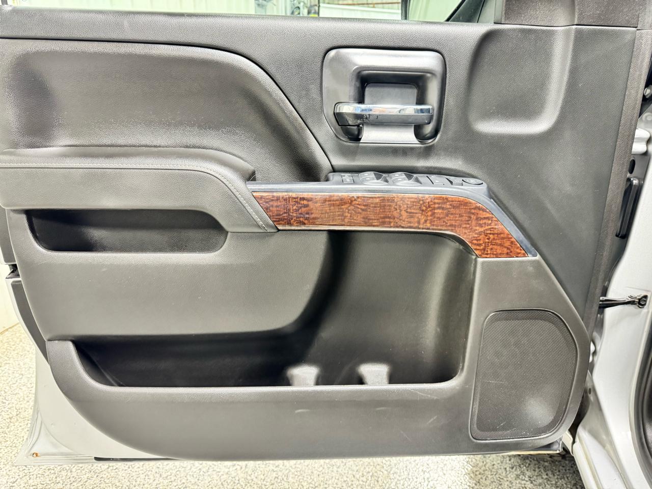 GMC Sierra 1500 4WD Double Cab 143.5" SLE 2018