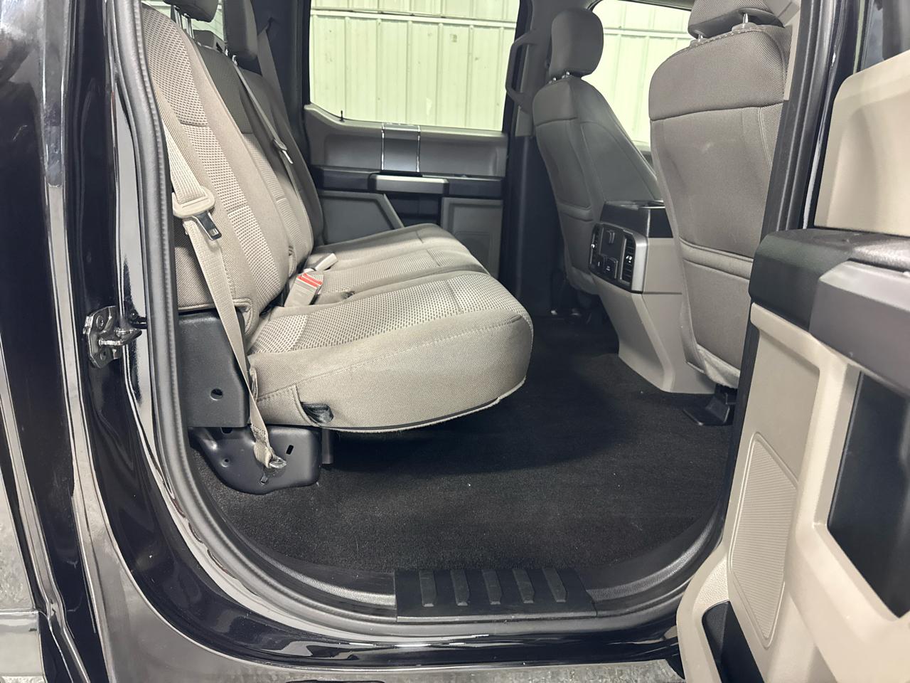 Ford F-150 XLT SuperCrew Short Bed 4WD 2019