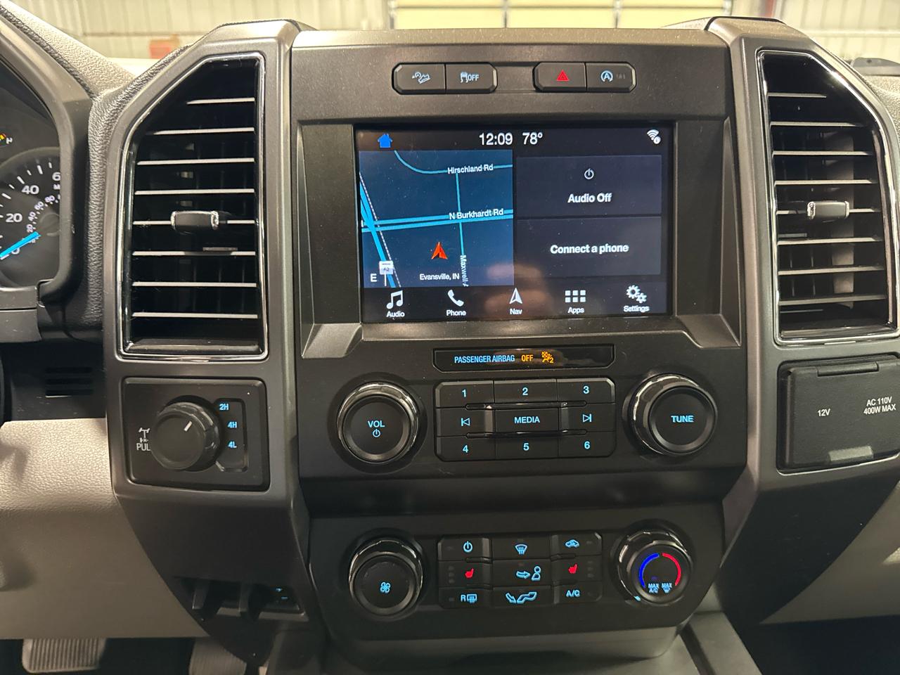 Ford F-150 XLT SuperCrew Short Bed 4WD 2019