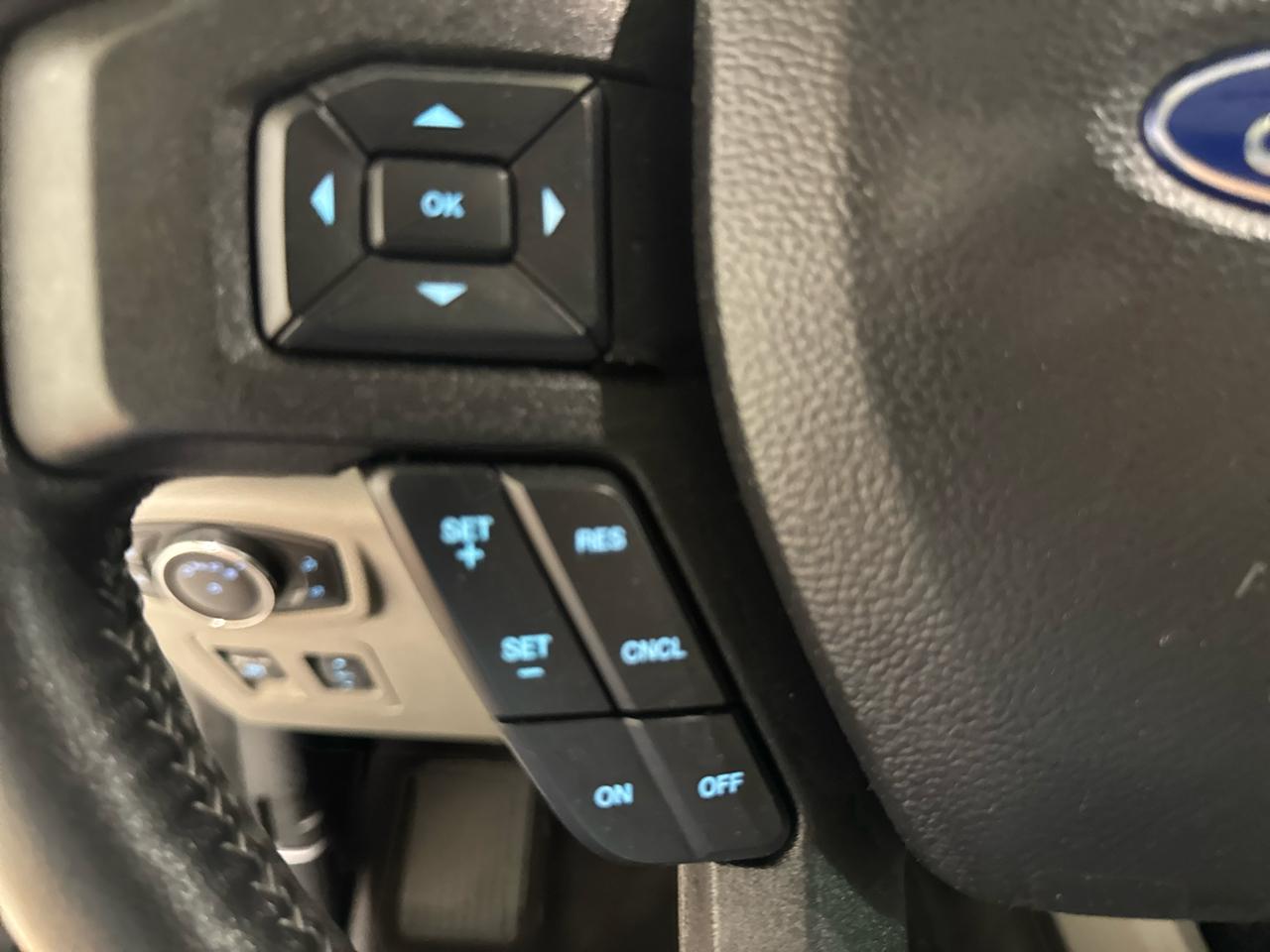 Ford F-150 XLT SuperCrew Short Bed 4WD 2019