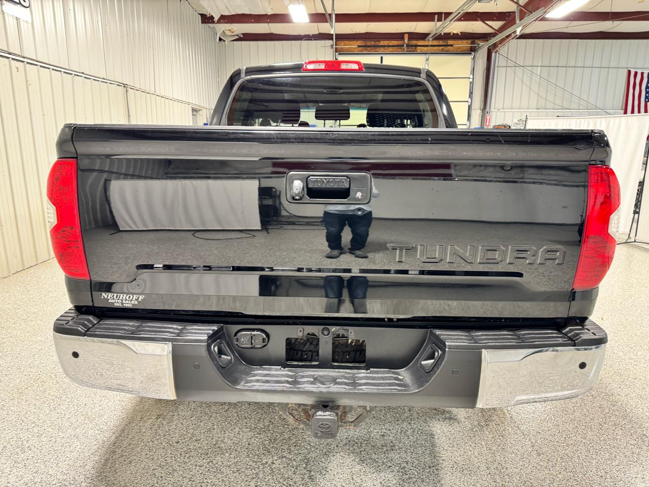 Toyota Tundra 4WD Truck CrewMax 5.7L V8 6-Spd AT TRD Pro (Natl) 2016