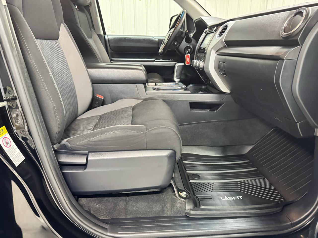 Toyota Tundra 4WD Truck CrewMax 5.7L V8 6-Spd AT TRD Pro (Natl) 2016