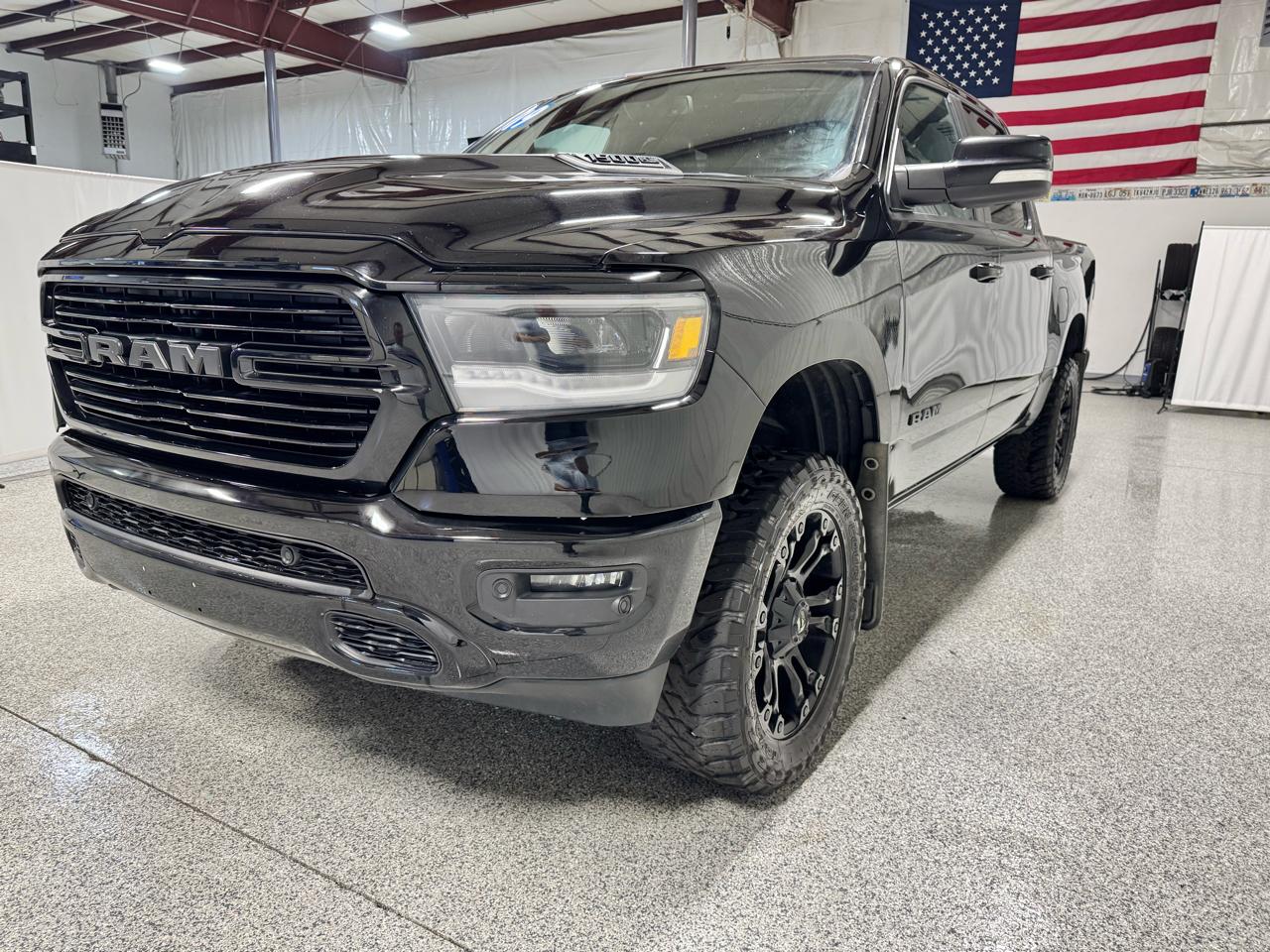 RAM 1500 Sport 4x4 Crew Cab 5'7" Box 2019