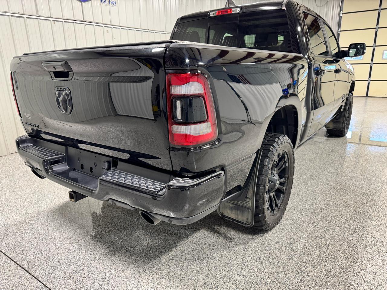 RAM 1500 Sport 4x4 Crew Cab 5'7" Box 2019
