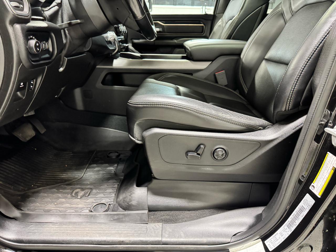 RAM 1500 Sport 4x4 Crew Cab 5'7" Box 2019